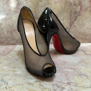 Christian Louboutin Black Hot fishnet PUMP!